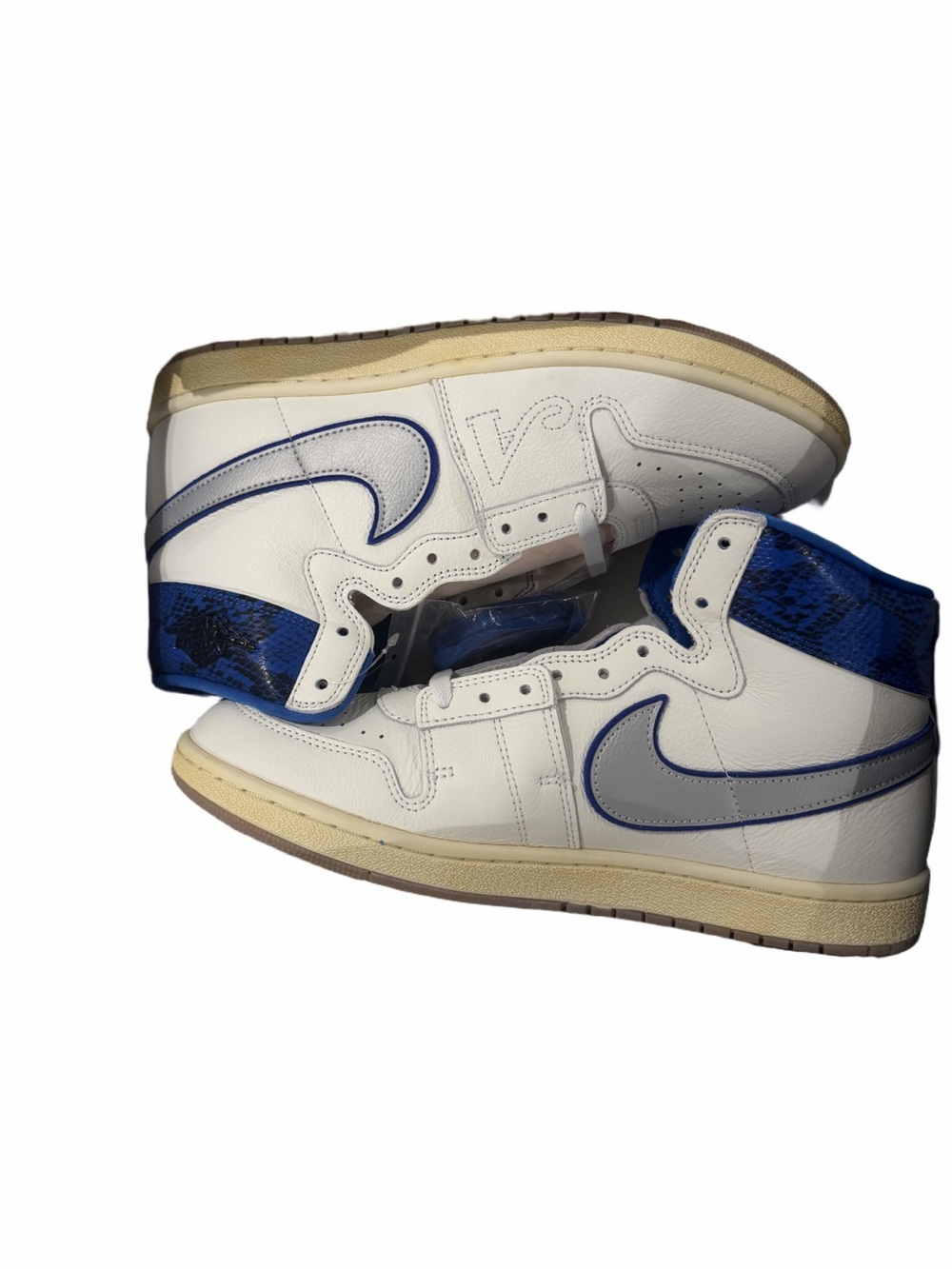 Nike Air Jordan 1 Mid SE Snake Skin Game Royal White Men’s Sneakers Size 13